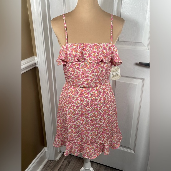 Altar'd State Floral Dress with Pink and Orange Accents NWT Medium - Picture 4 of 7